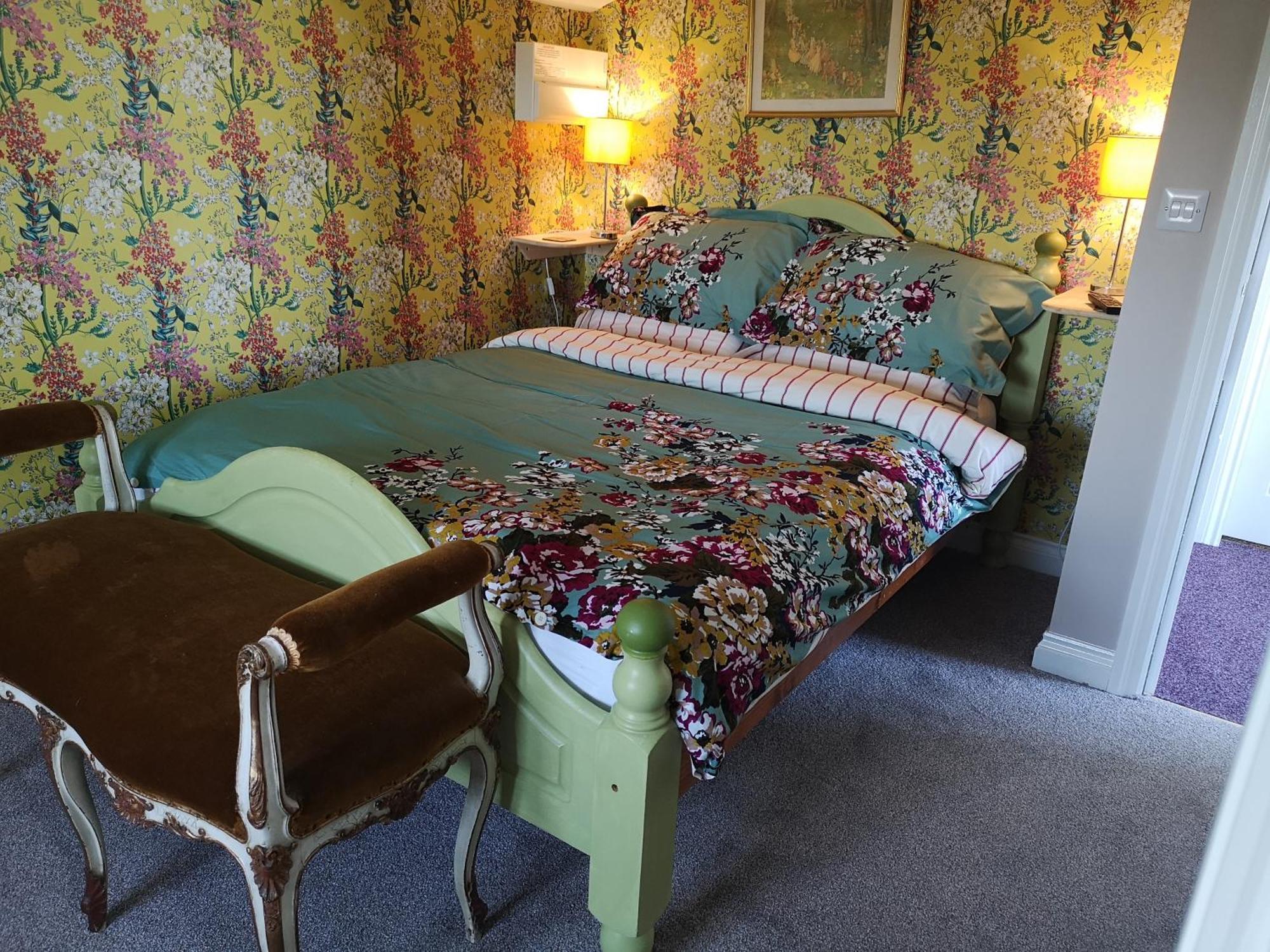 Brampton Dales Farm Bed & Breakfast Gainsborough Exterior photo